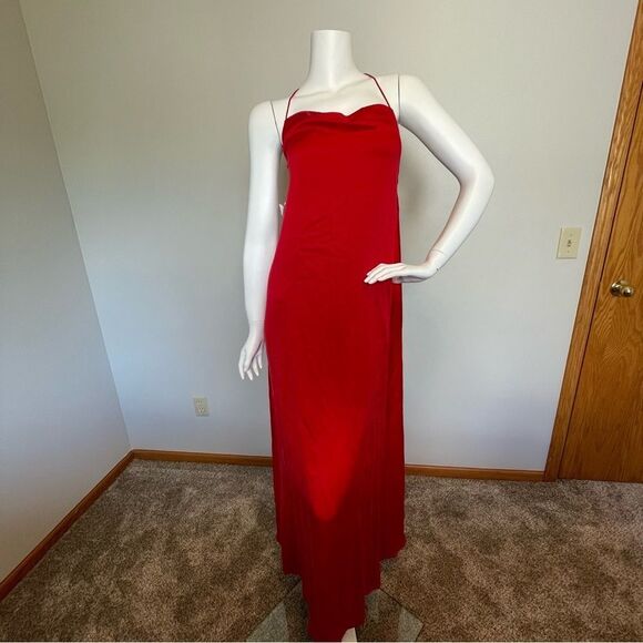 NWT FAME AND PARTNERS- 100% Silk Red Formal Strappy Maxi Dress - Picture 1 of 13